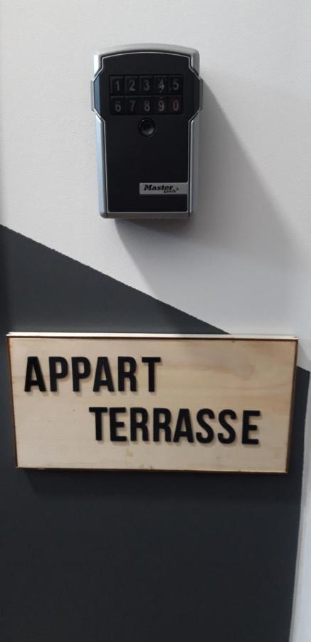 Le Petit Chez Soi Apartment Calais Luaran gambar