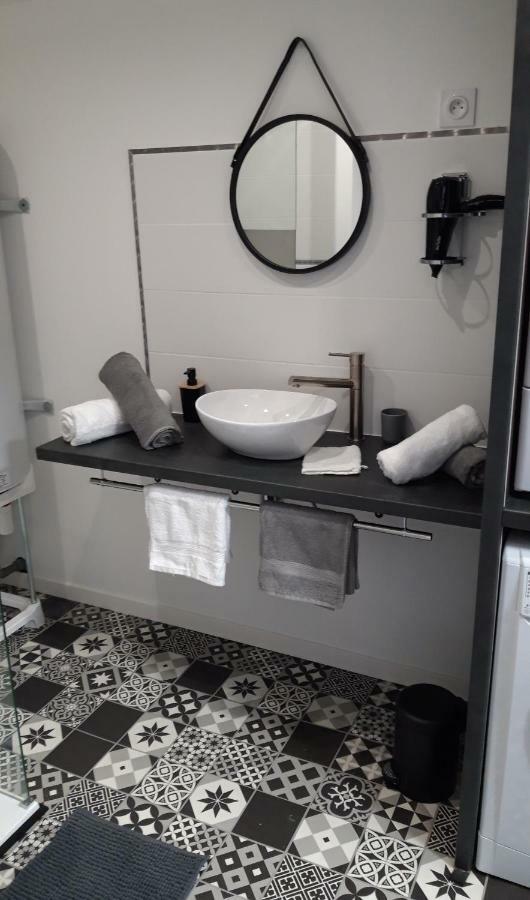Le Petit Chez Soi Apartment Calais Luaran gambar